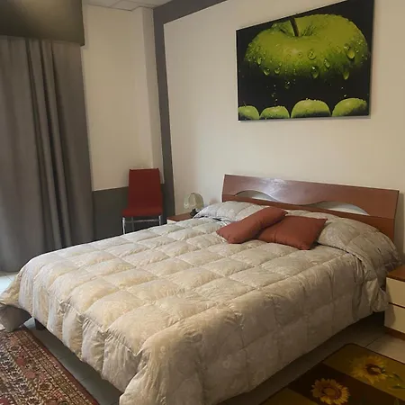 Night Aparthotel Altopascio