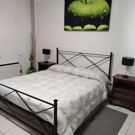 Night Hotel apartamentowy Altopascio