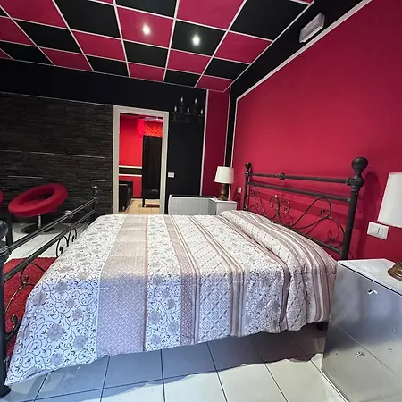 Night Hotel apartamentowy Altopascio